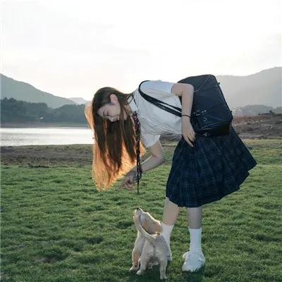 女帝是反派，她靠养娃洗白